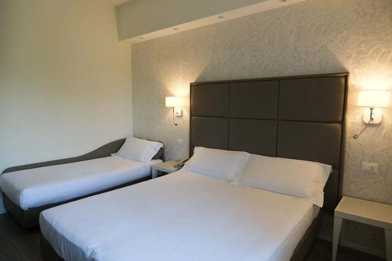Hotel Globo Formigine 3*,