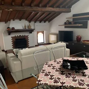  Appartamento Daisy House: Attic In The Historical Center Italia